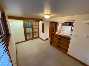 7721 17th Ave NE in Seattle, WA - Building Photo - Building Photo