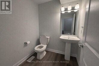 1217 Creekway Private in Ottawa, ON - Building Photo - Building Photo