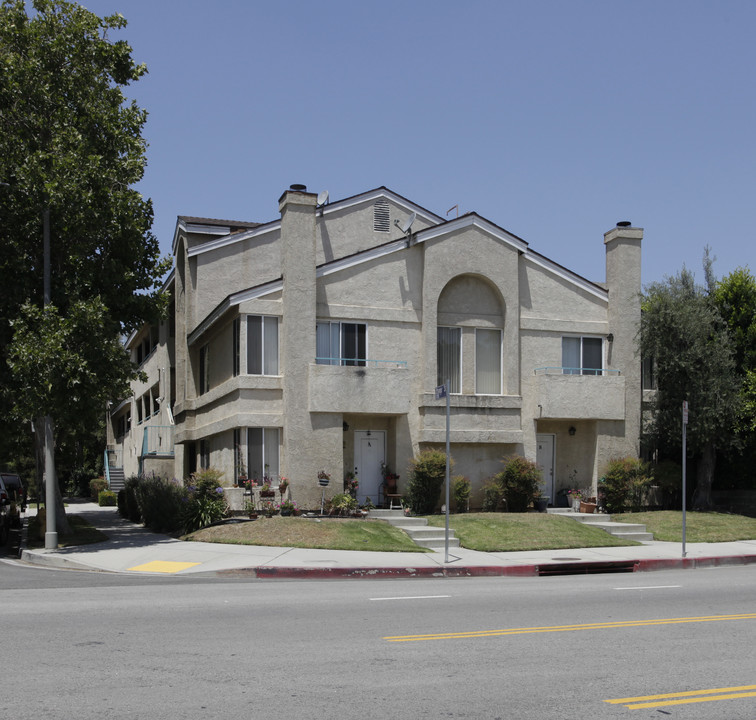 11707 Otsego St in Valley Village, CA - Building Photo