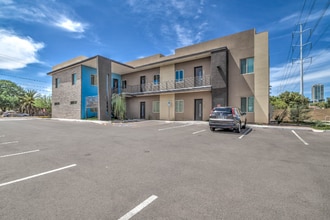 1037 S Farmer Ave in Tempe, AZ - Building Photo - Building Photo