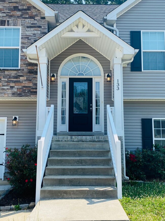 133 Sycamore Hill Dr in Clarksville, TN - Building Photo - Building Photo