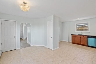 29 Thompson St in Port Jervis, NY - Building Photo - Building Photo