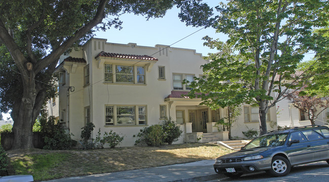 29 Croxton Ave in Oakland, CA - Foto de edificio - Building Photo