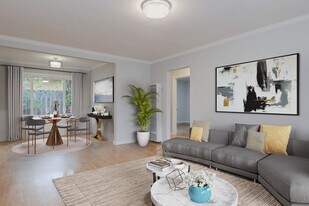 704 Hudson St in Redwood City, CA - Building Photo