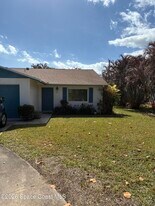 131 NE 2nd St in Satellite Beach, FL - Building Photo