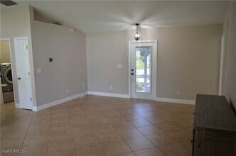 417 SW 19th Ln in Cape Coral, FL - Building Photo - Building Photo