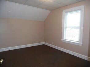 1199 Rodman St in Fall River, MA - Building Photo - Building Photo