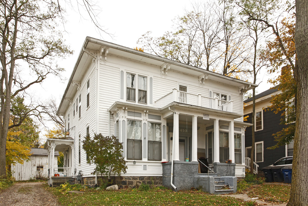 410 N State St in Ann Arbor, MI - Foto de edificio