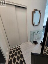 395 Dundas St W in Oakville, ON - Building Photo - Building Photo