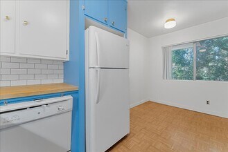 4909 Sycamore Terrace in Los Angeles, CA - Building Photo - Building Photo