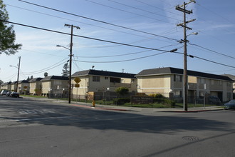 Forselles Terrace in Hayward, CA - Building Photo - Building Photo