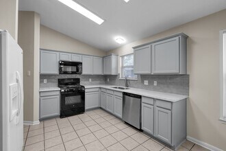 32111 Willow Creek Park in Conroe, TX - Building Photo - Building Photo