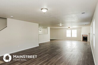 100 Waterway Dr in Meridianville, AL - Foto de edificio - Building Photo