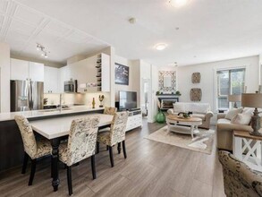 5655 210A St in Langley, BC - Building Photo - Building Photo