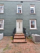 90 E 8th Ave in Columbus, OH - Building Photo
