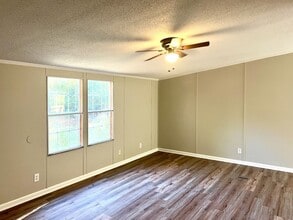 550 Old Mail Rd in Southern Pines, NC - Building Photo - Building Photo