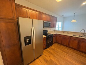 130 Pin Oak Ct in Easley, SC - Building Photo - Building Photo