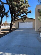 7423 Dumosa Ave in Yucca Valley, CA - Building Photo - Building Photo