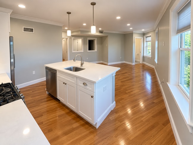 1664 Dorchester Ave, Unit 3