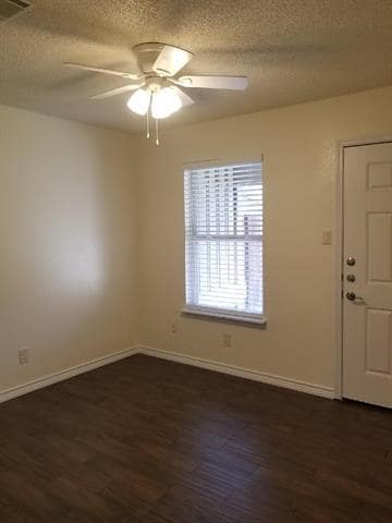 7300 NE Loop 820 in North Richland Hills, TX - Building Photo - Building Photo