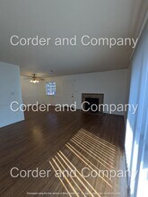 6065 McKinney Dr NE in Albuquerque, NM - Foto de edificio - Building Photo