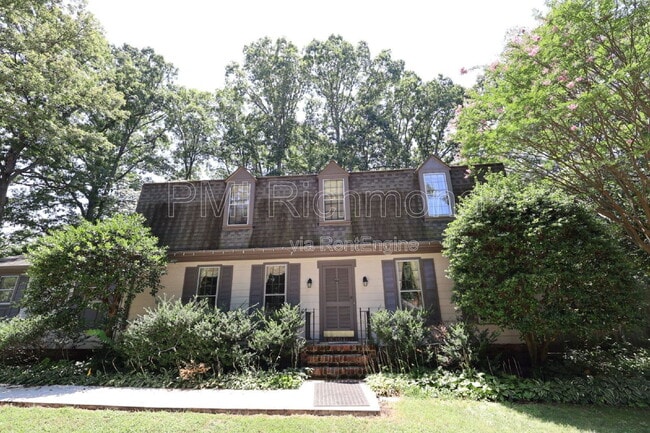 property at 1735 Robindale Rd