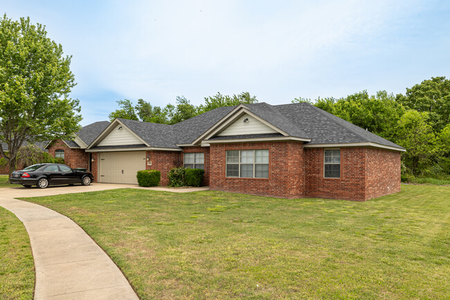 Clabber Creek II in Fayetteville, AR - Building Photo - Primary Photo