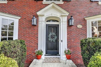 9 Kenilworth Wy in Pawtucket, RI - Building Photo - Building Photo