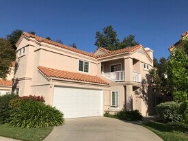 4344 Willow Glen St in Calabasas, CA - Building Photo