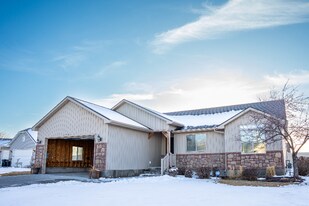 3803 Tradition Cir in Idaho Falls, ID - Building Photo