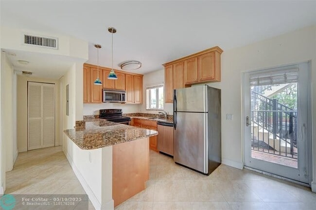 property at 410 SW 15th St