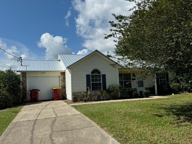 property at 2870 Aplin Rd