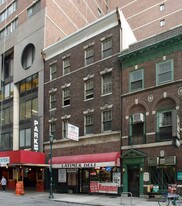 255-257 S 15th St in Philadelphia, PA - Building Photo