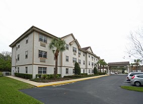 Ahepa 489 Apartments