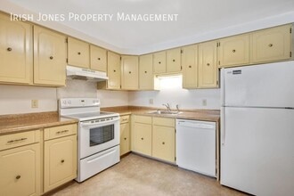 119 72nd St in Niagara Falls, NY - Building Photo - Building Photo