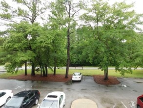 6222 Harbourside Dr in New Bern, NC - Building Photo - Building Photo