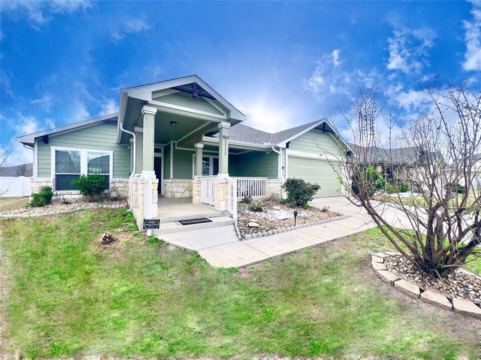 1117 Niobrara River Dr in Pflugerville, TX - Building Photo