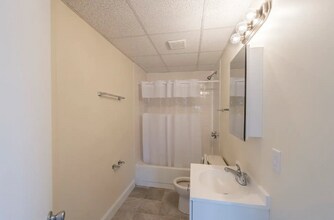 1244 Boylston St, Unit 14 in Boston, MA - Building Photo - Building Photo