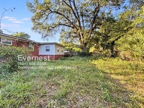 2527 Blueberry Ln in Jacksonville, FL - Building Photo - Building Photo