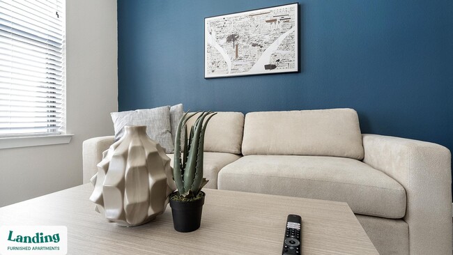 14015 Univ Pass in San Antonio, TX - Building Photo - Building Photo