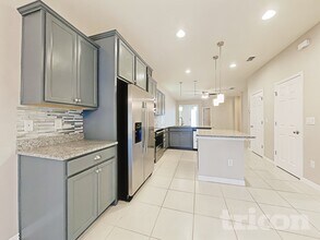 1509 Gadsden Point Pl in Ruskin, FL - Foto de edificio - Building Photo