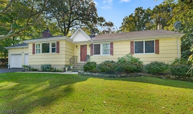202 Mt Horeb Rd