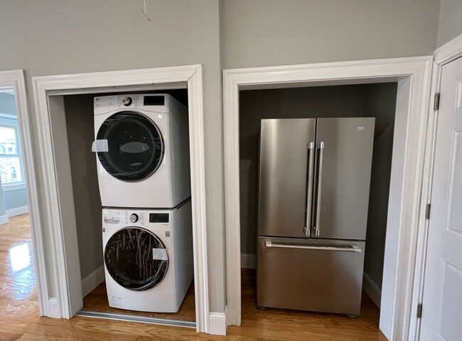 150 Arlington St, Unit 3 in Boston, MA - Building Photo - Building Photo