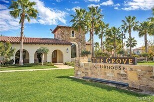 308 Finch in Lake Forest, CA - Building Photo