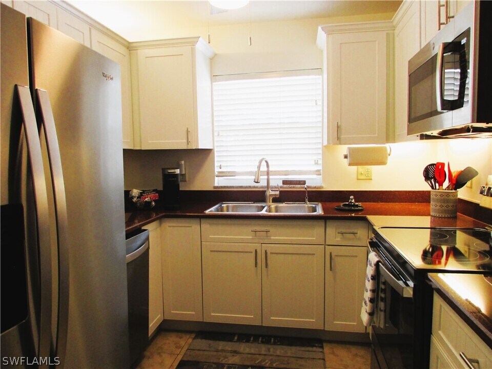 81 Crooked Tree Ln in Vero Beach, FL - Building Photo