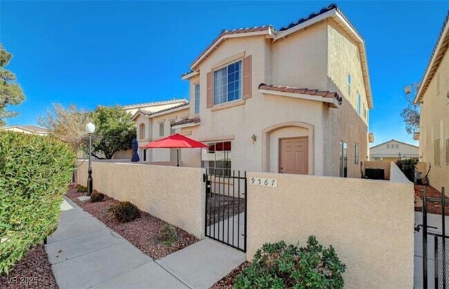 property at 9567 Belle Reserve St