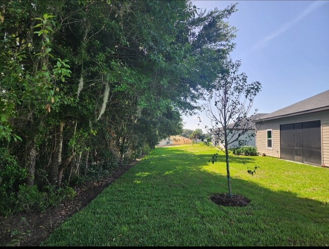 19497 SW 77th Pl in Dunnellon, FL - Building Photo - Building Photo