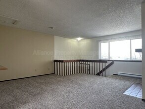 328 Mt View Ln in Colorado Springs, CO - Building Photo - Building Photo