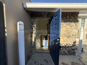 310 S 2nd Ave in Brighton, CO - Foto de edificio - Building Photo