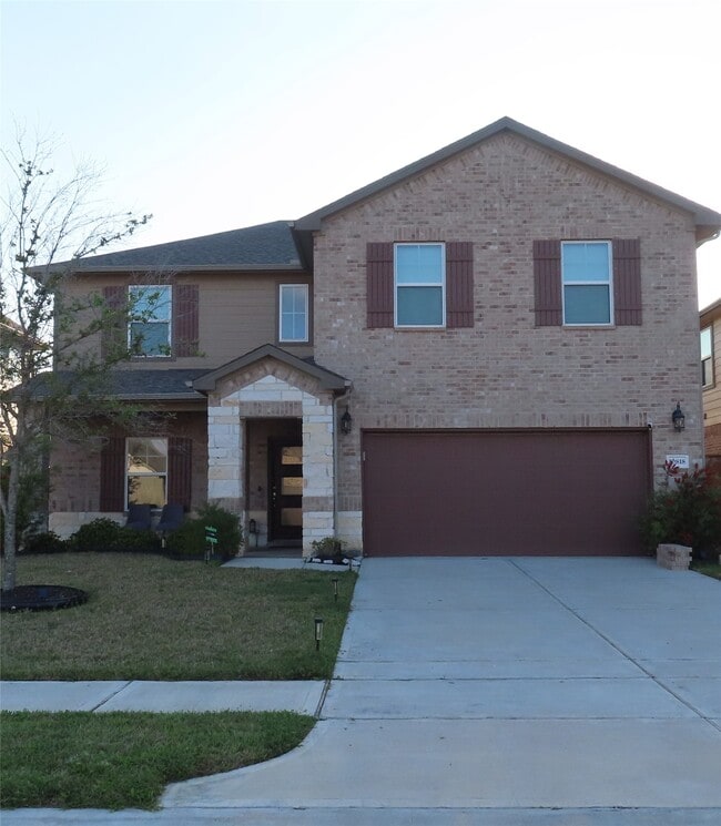 property at 10818 Sugar Pne Ln